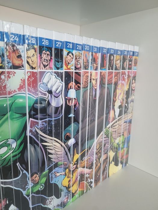 kolekcja komiksów dc bohaterowie I złoczyńcy tom od 1-65 (40zl szt.)