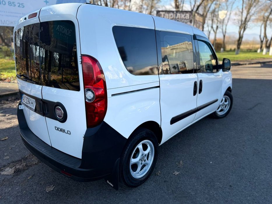 fiat doblo 2010рік