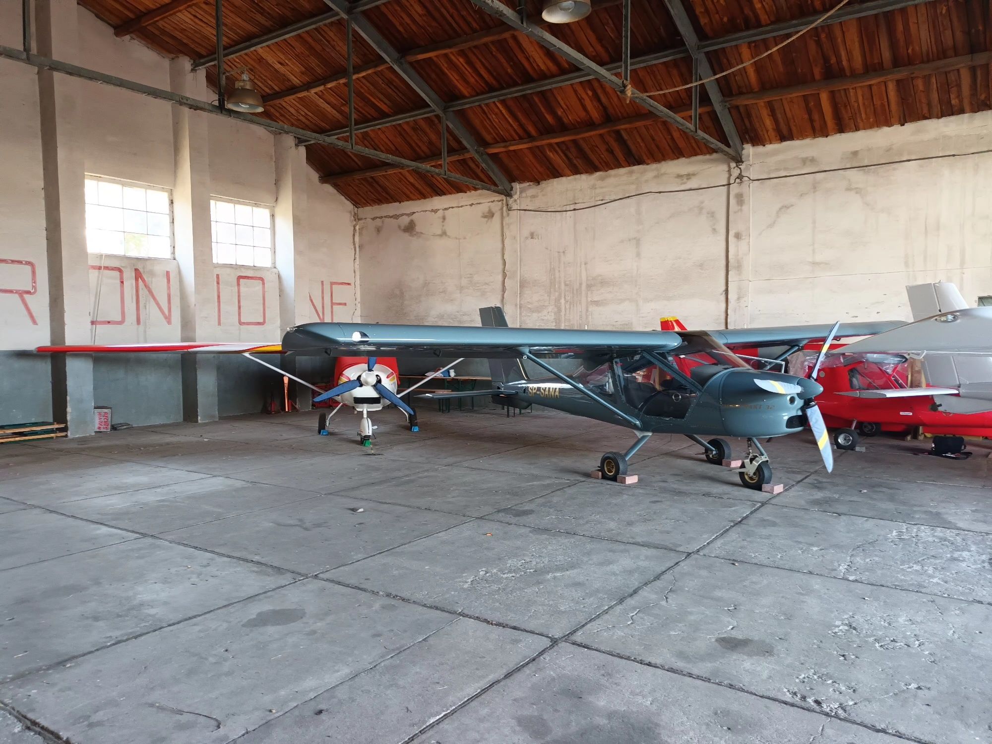 Samolot ultralekki aeroprakt A32 / HOLOWNIK SZYBOWCÓW
