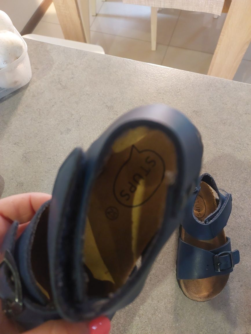 Sandałki H&M 25 skórzane