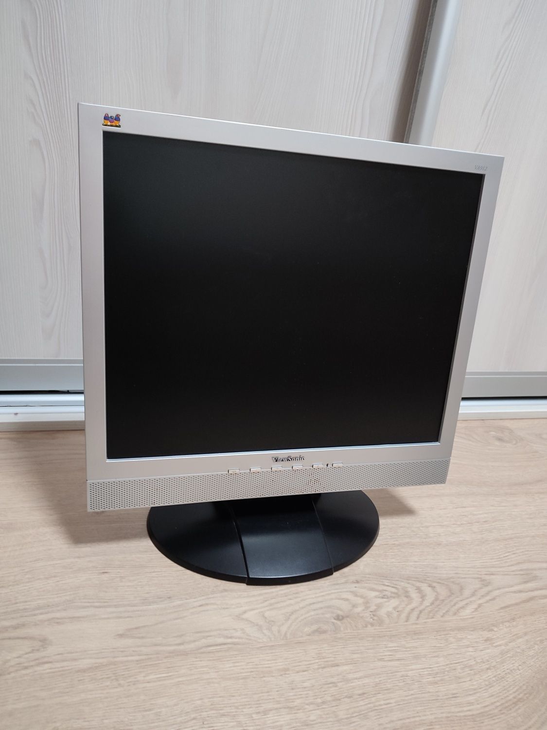 Монітор View Sonic LCD VA912
