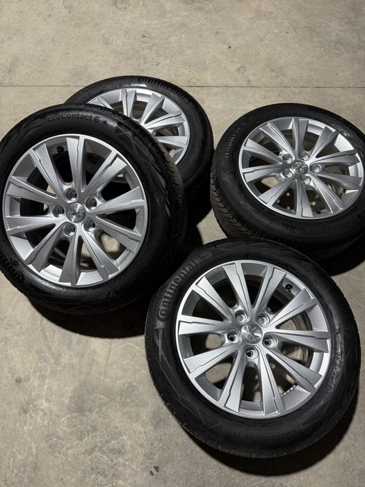 Peugeot Jantes e pneus 16”