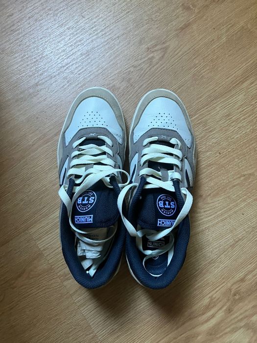 Tênis Munich - modelo Arrow 69