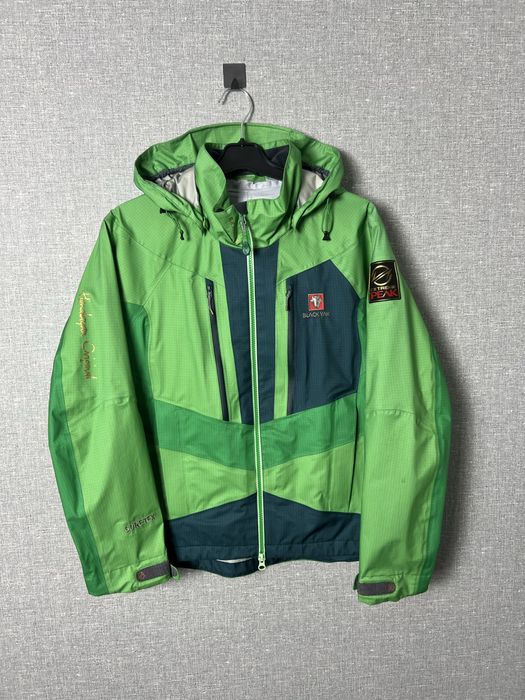 (Розмір S-M) Жіноча мембранна куртка BlackYak Extreme Peak Gore Tex