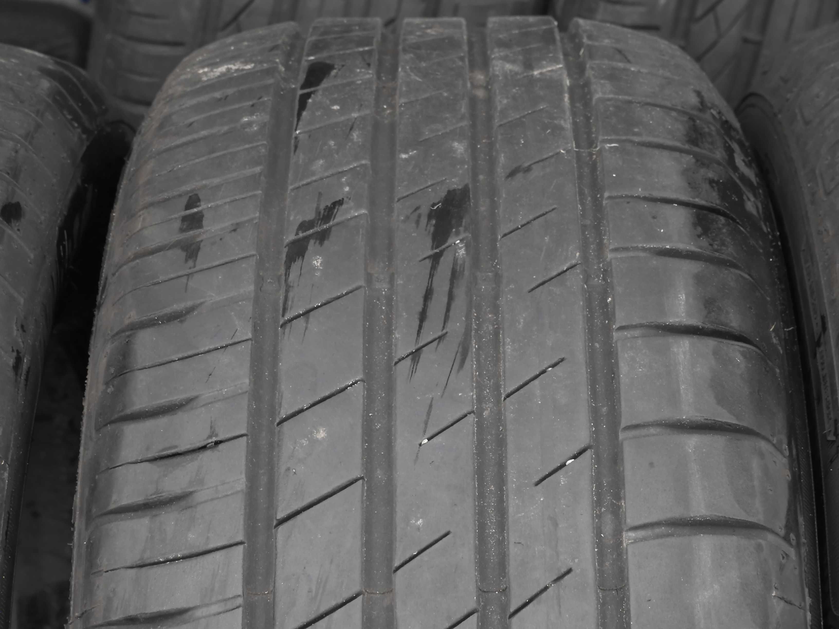 4xGoodyear EfficientGrip Performance 215/55r17 94V 2017r 2x6,8 2x6,5mm