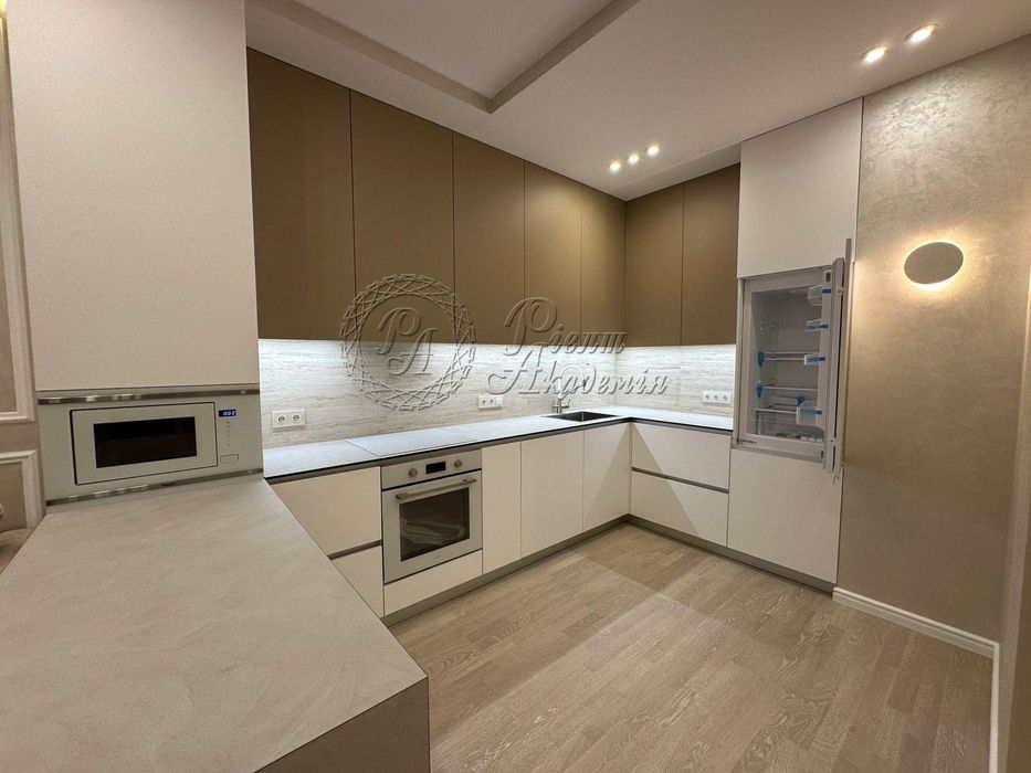 Продам квартиру ЖК Бульвар Фонтанов Київ, Саперне Поле вул.