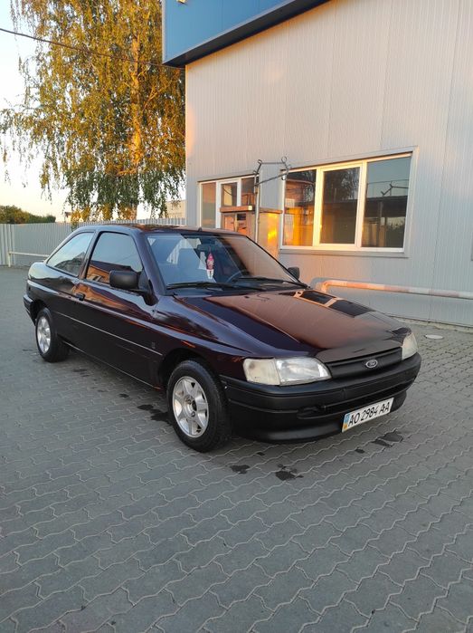 Ford escort 1.4 бензин