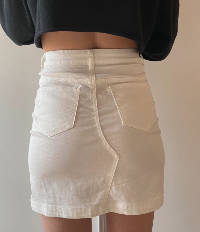 Mini saia branca