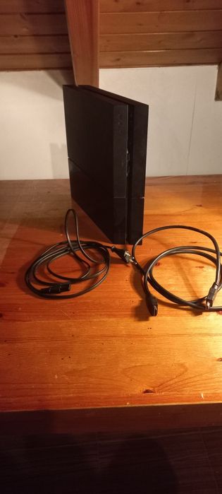 Ps4 Fat 500GB  bom estado