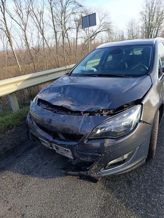 Продам opel astra J 2016 рік