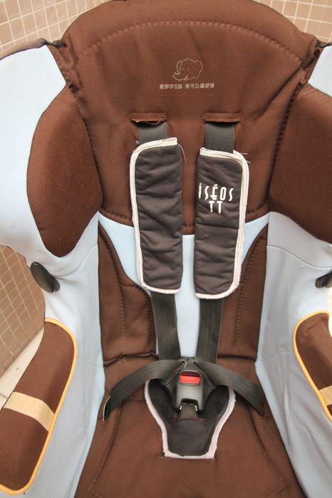 Cadeira Auto Bebé Confort Iseos  9-18 Kg Grupo I