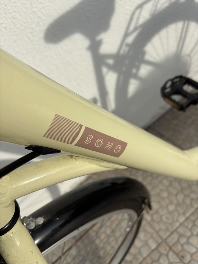 Bicicleta Urbana Conor - WRC Soho crema