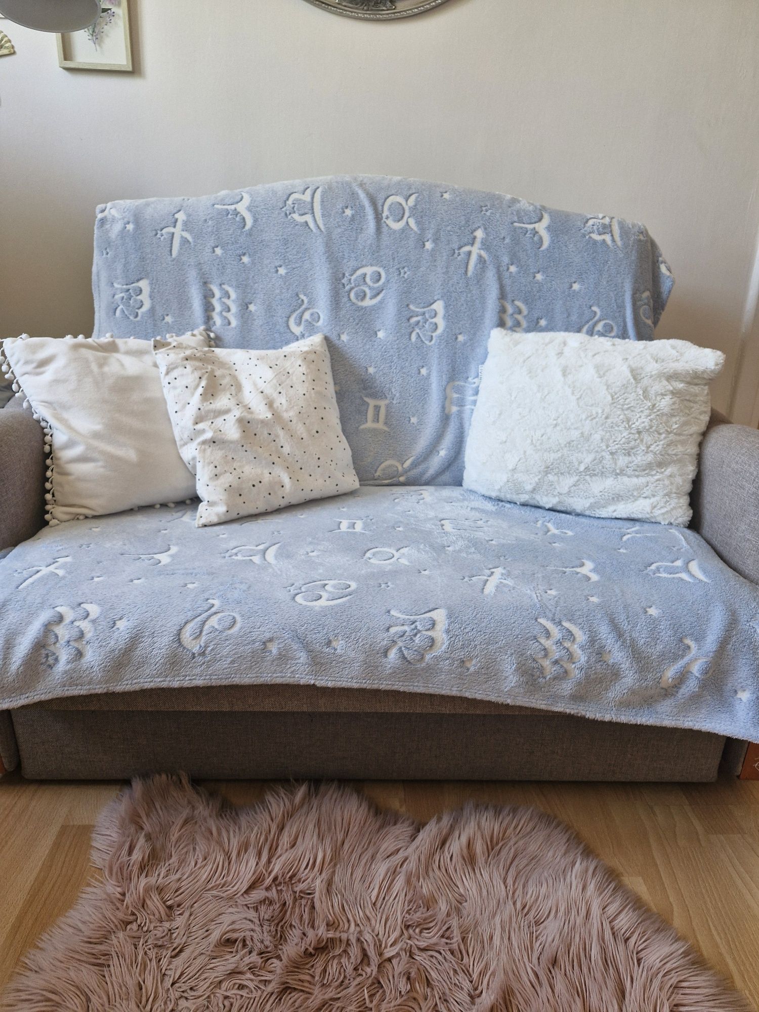 Sofa rozkładana stan idealny