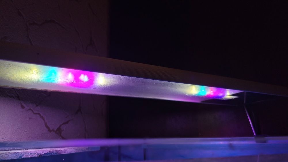 Угловой аквариум с тумбой