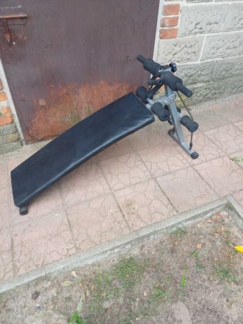 Ławeczka do brzuszków