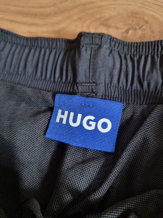 Nowe męskie kąpielówki hugo niebieskie logo M