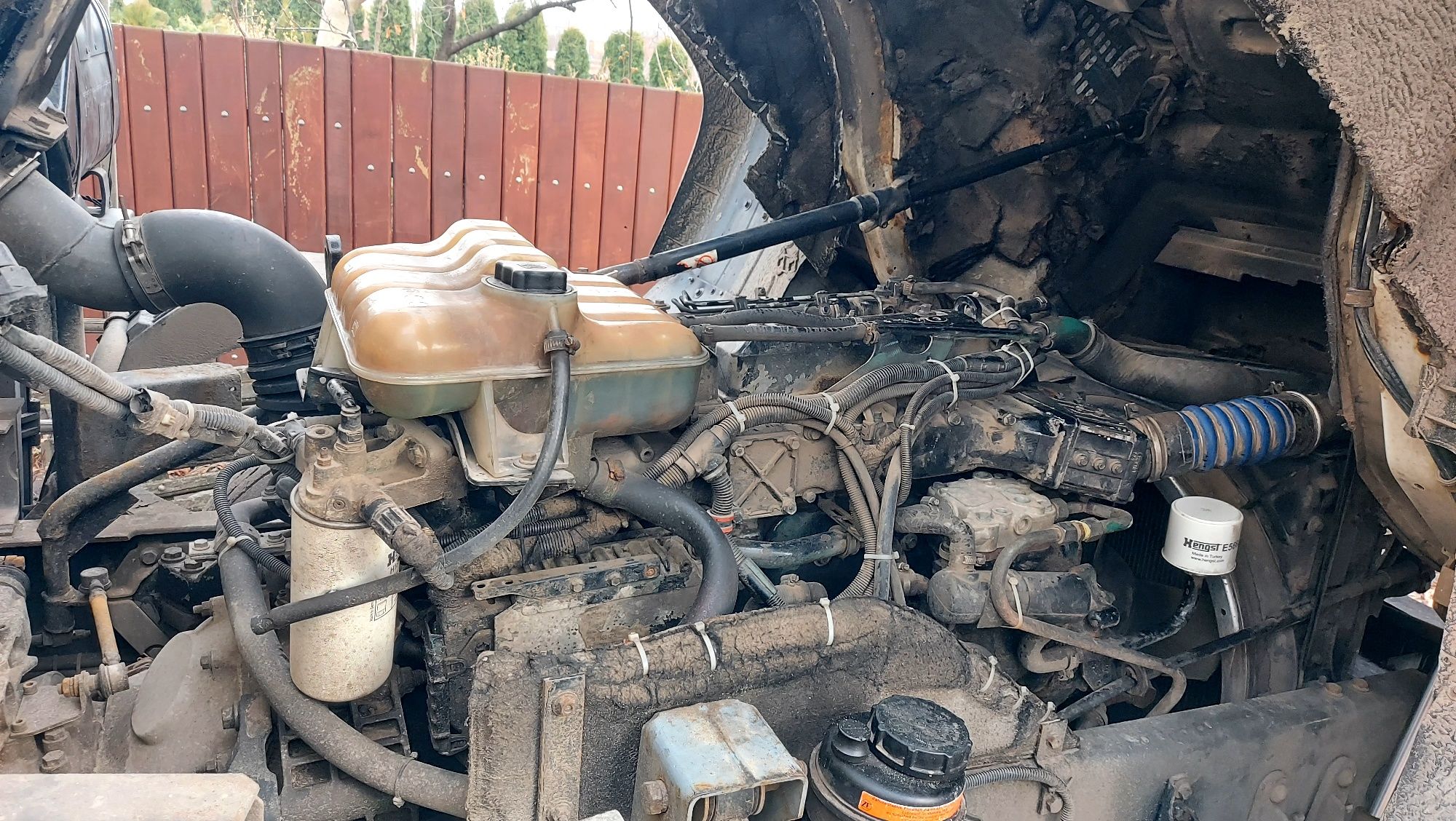 Запчастини Volvo Fl6 220
