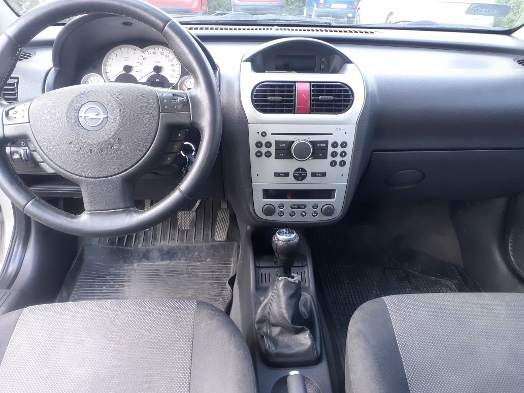 Sprzedam Opla Corse 1.2 benzyna-gaz