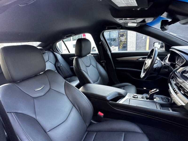 2024 Cadillac CT5