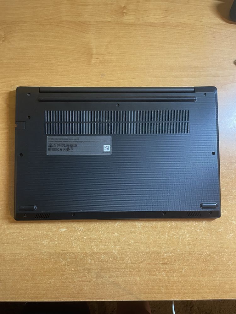 Laptop Lenovo V14 G2 , Ryzen 5