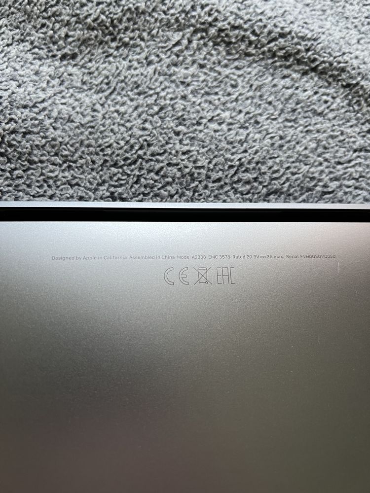 MacBook Pro 13” M1 8/256