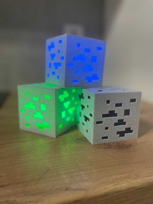 Lampka Minecraft – Diamond Ore / Redstone / Emerald