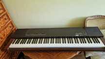 Yamaha pf15 elecronic piano