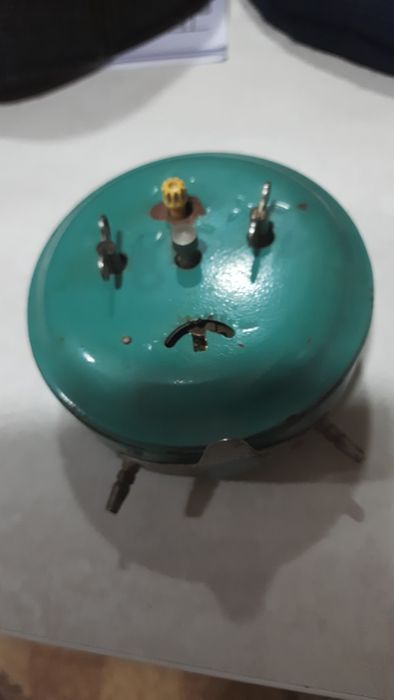 Будильник механічний