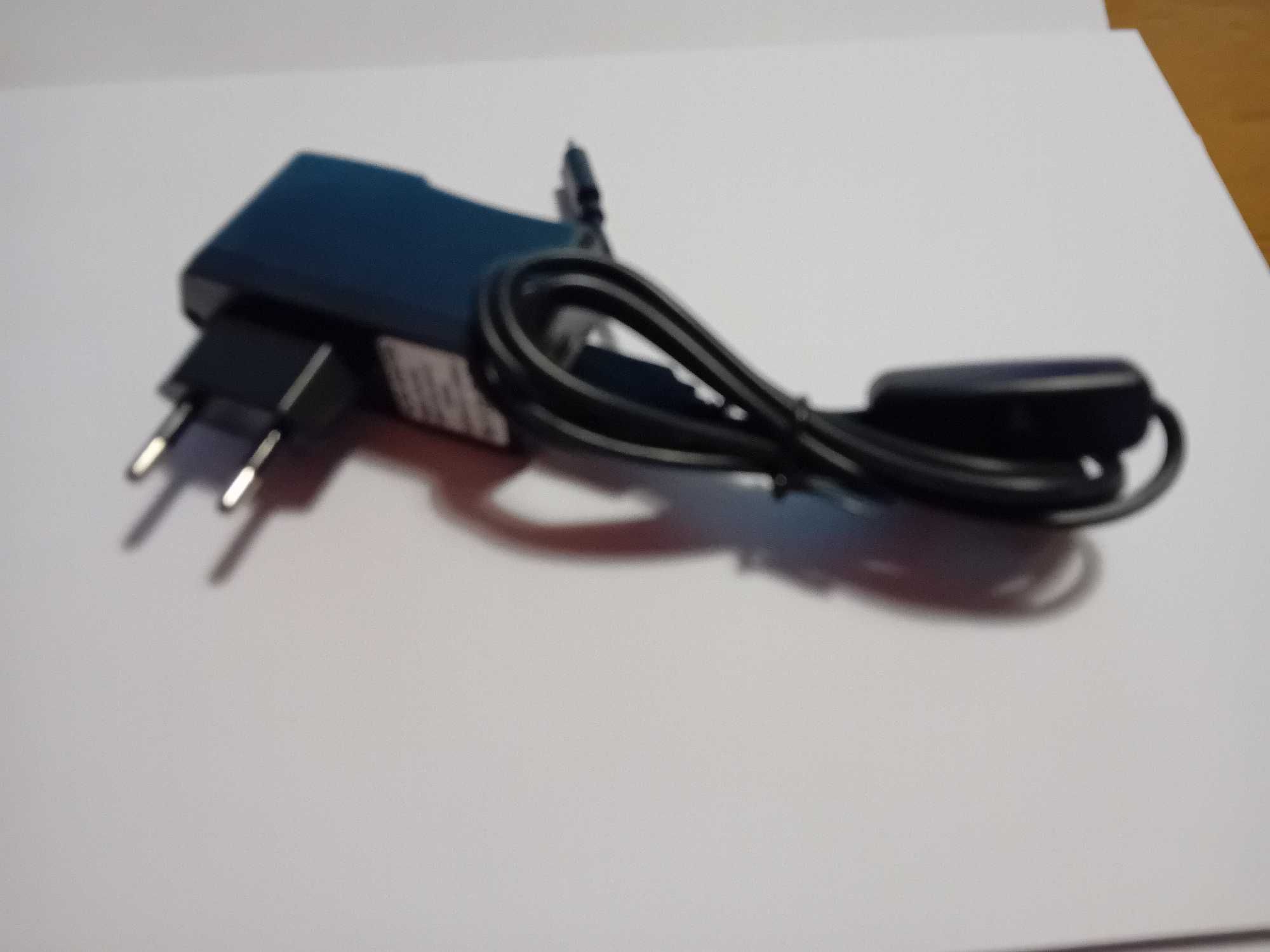 Raspberry Pi 3 Model B + caixa + carregador + cabo hdmi