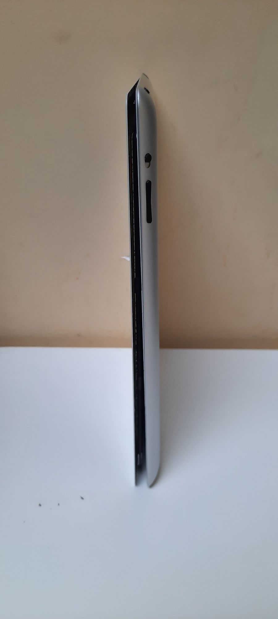 Apple iPad 3rd Gen A1416 9.7" 16GB (partes/peças)