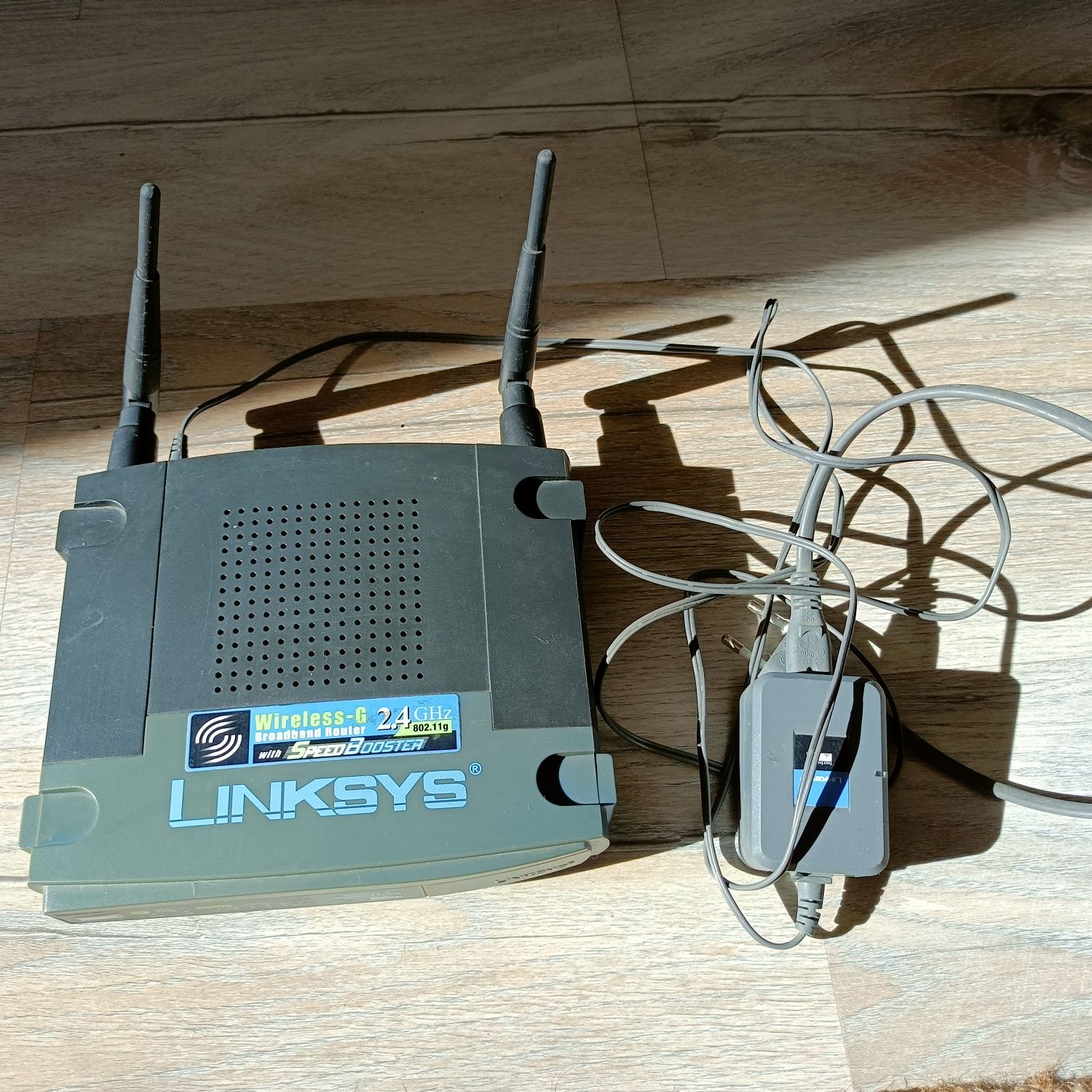Router szerokopasmowy LINKSYS Wireless-G  2,4 GHz