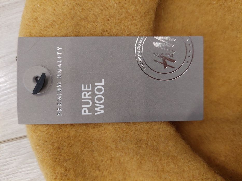 Шерстяные береты h&m