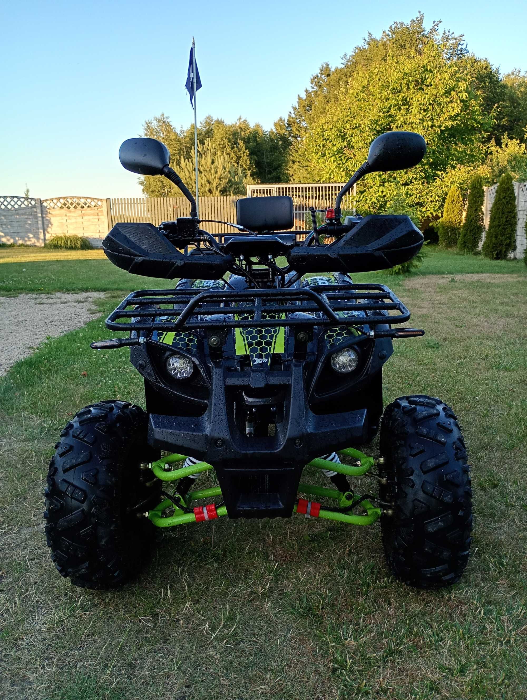 mam do sprzedania Quada XTR Pyton, czarno-zielony, jak nowy