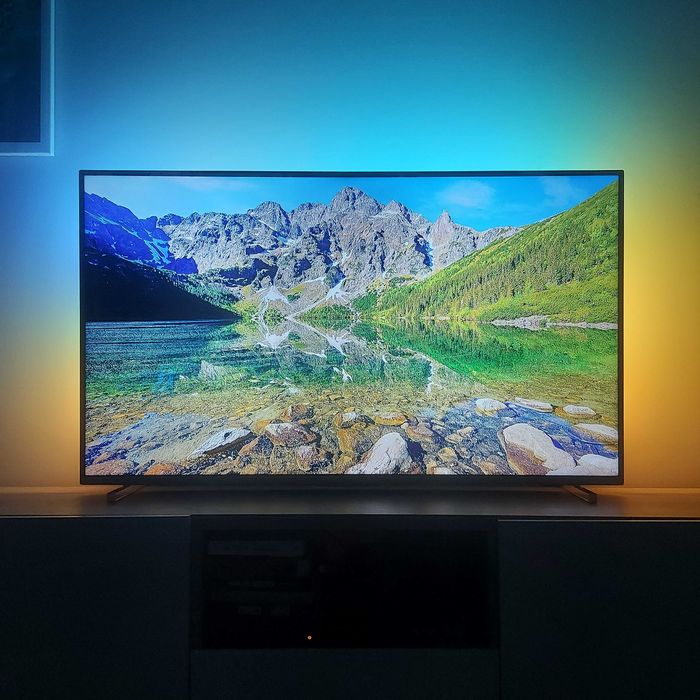 Telewizor 55'' PHILIPS z AMBILIGHT LED 4K Ultra HD Smart TV