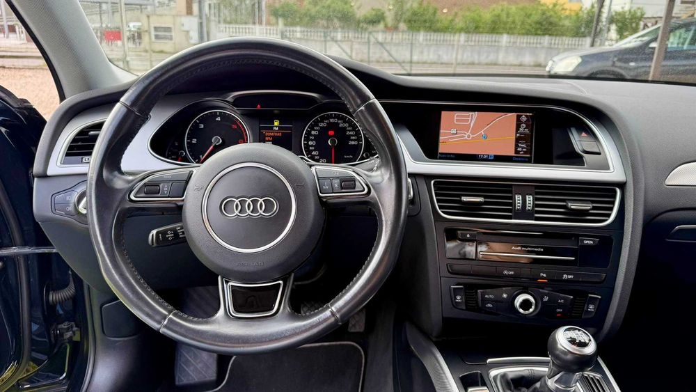 Audi A4 Avant 2.0 EXCLUSIVE Nacional