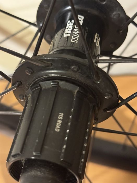 Kola specialized  Roval C38 dt swiss 350