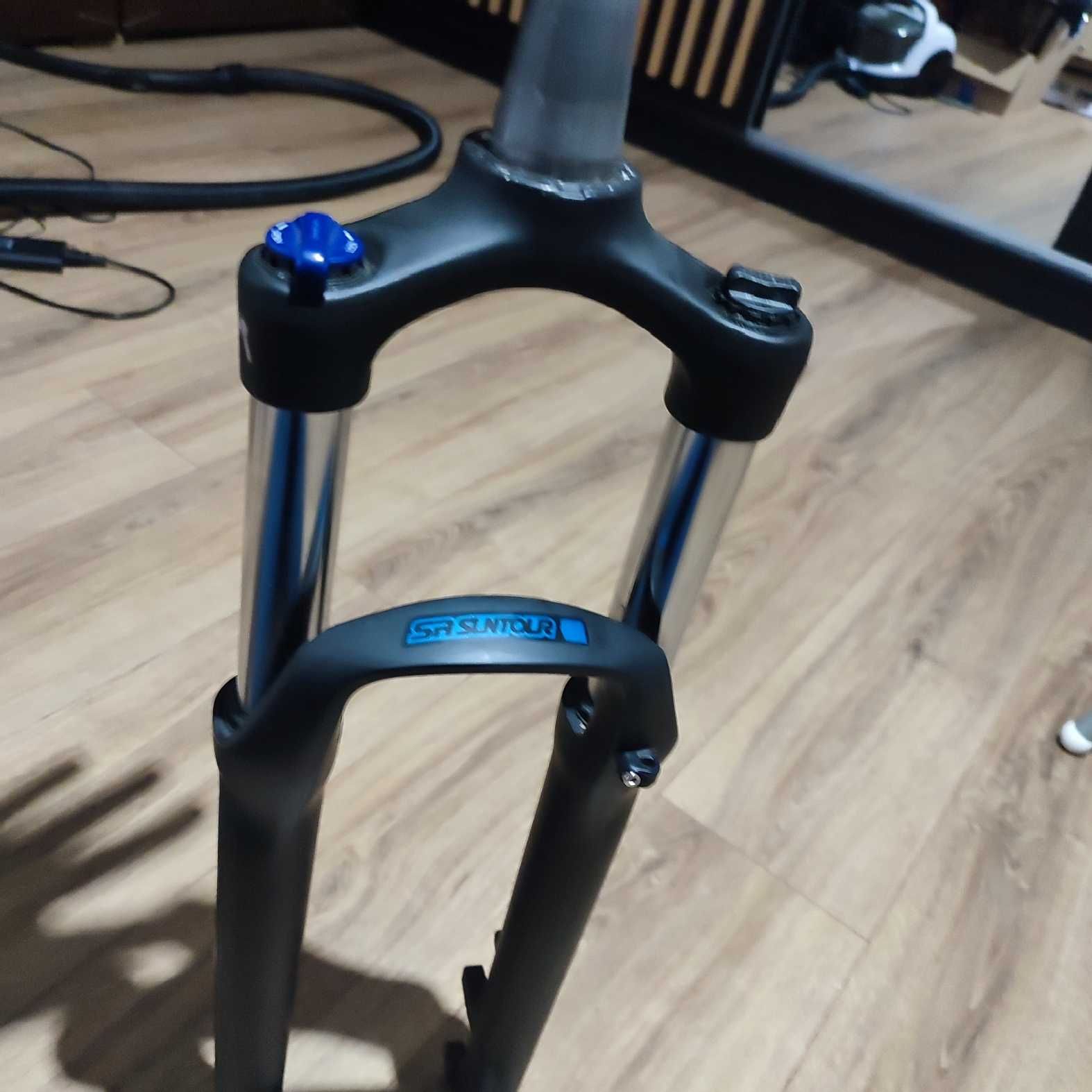 Amortyzator Suntour XCM 120 Koło 29"