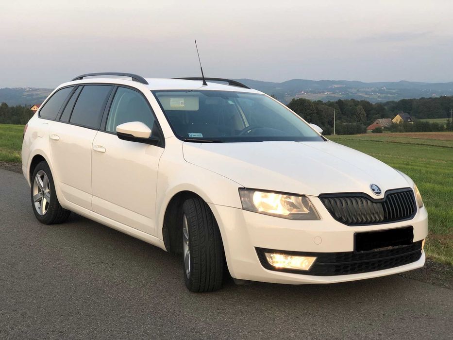 WYNAJEM AUT wypożyczalnia samochodów, auto zastępcze SKODA OCTAVIA