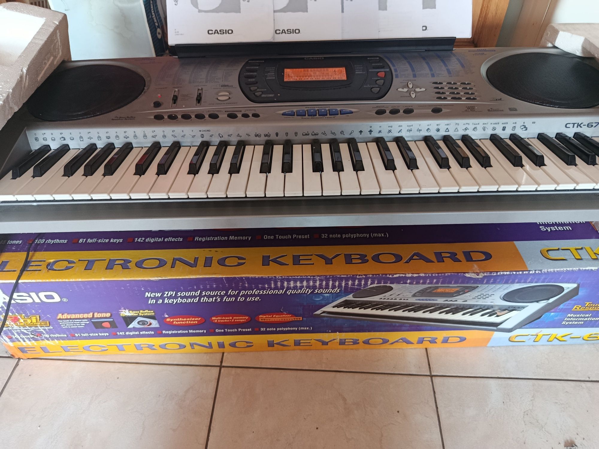 Casio CTK-671 keyboard, klawisze
