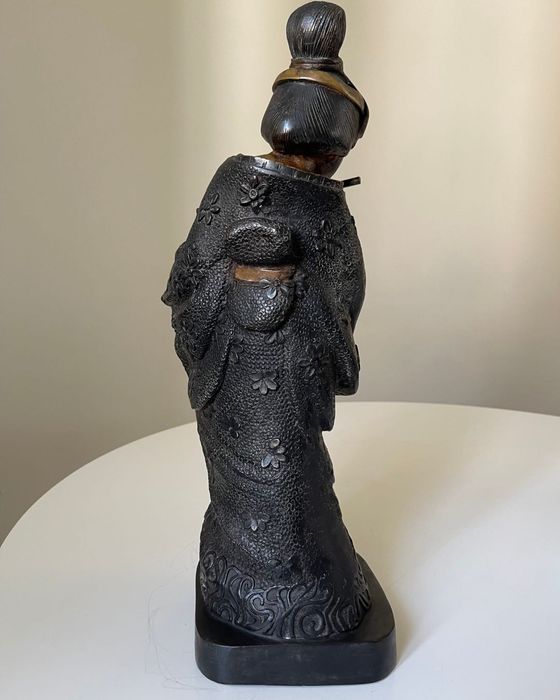 Geisha 43cm Polichromowany Brąz Vintage Rzeźba