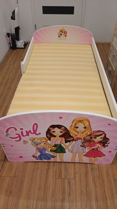 Łóżko dla dziewczynki