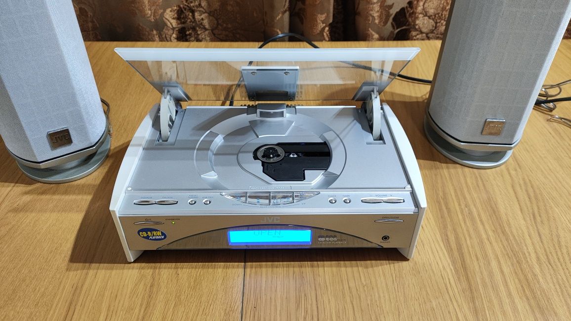 Aparelhagem CD JVC