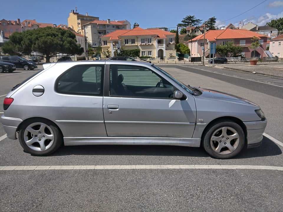 Peugeot 306 2.0 HDI - Peças