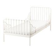Łóżko metalowe białe Ikea Minnen rosnące z dzieckiem