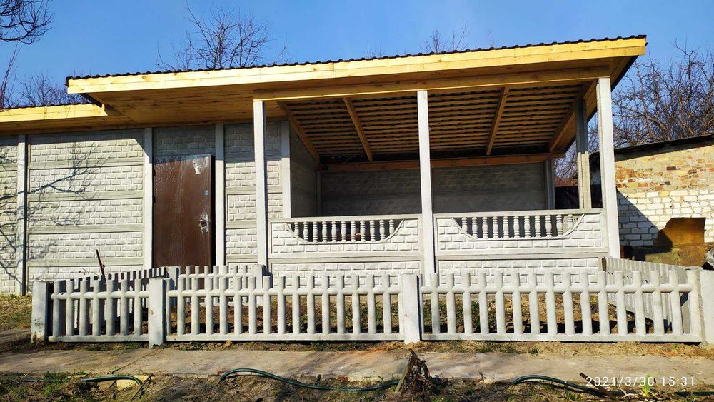 Найдешевша огорожа це бетонний паркан (забор, еврозабор)