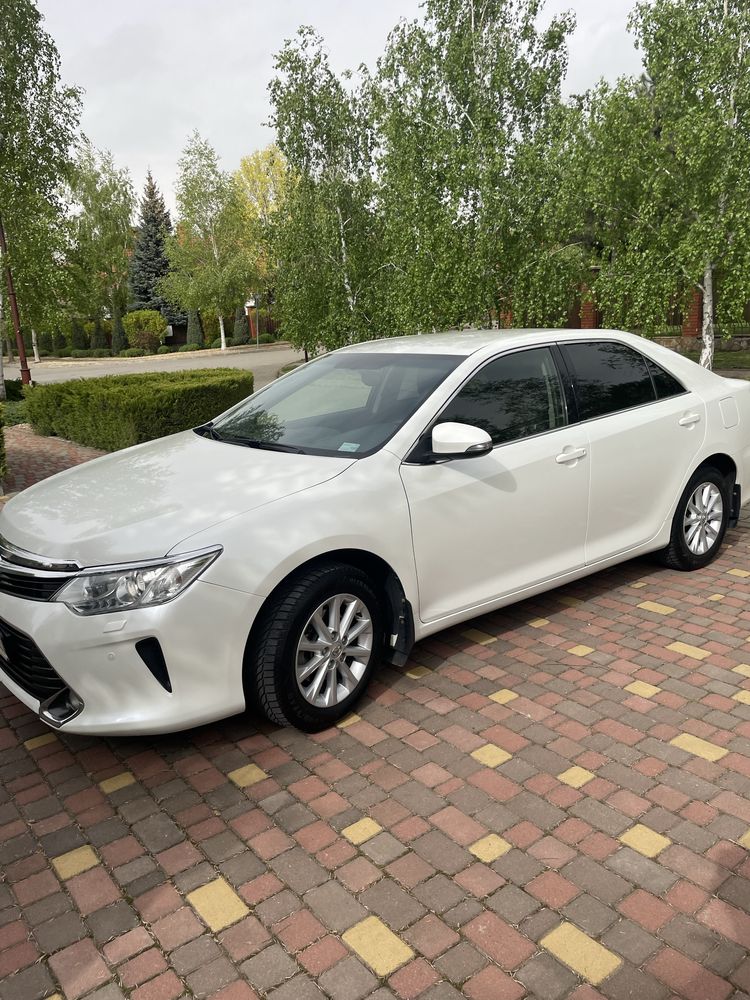 Toyota Camry 2015