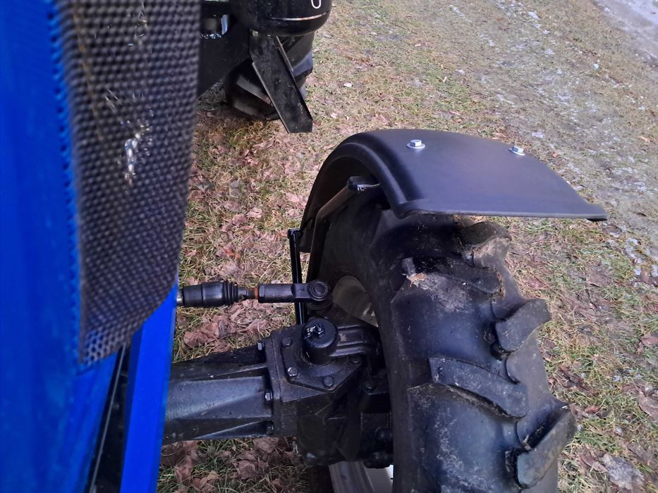 Передні крила болотніки на DF 244 / 404 Донг Фенг ж2 / G2 DHL DNH