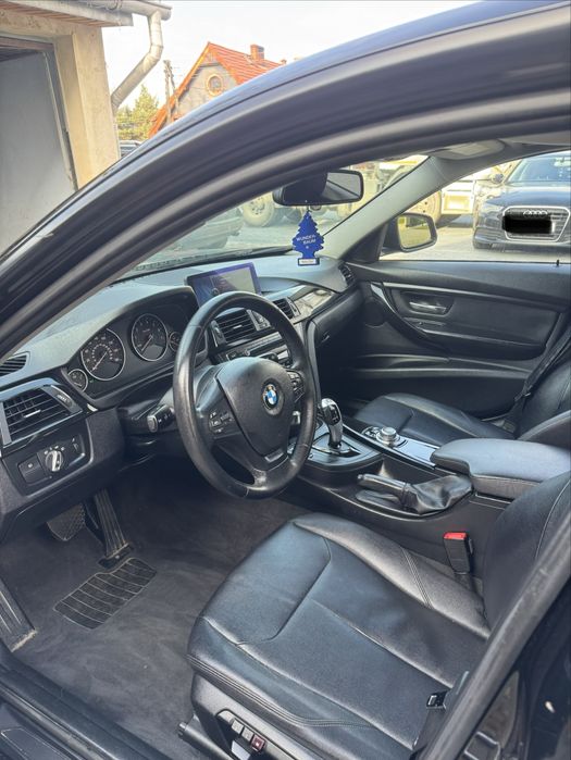 Bmw F30 328i 245hp 2013 rok Zamiana