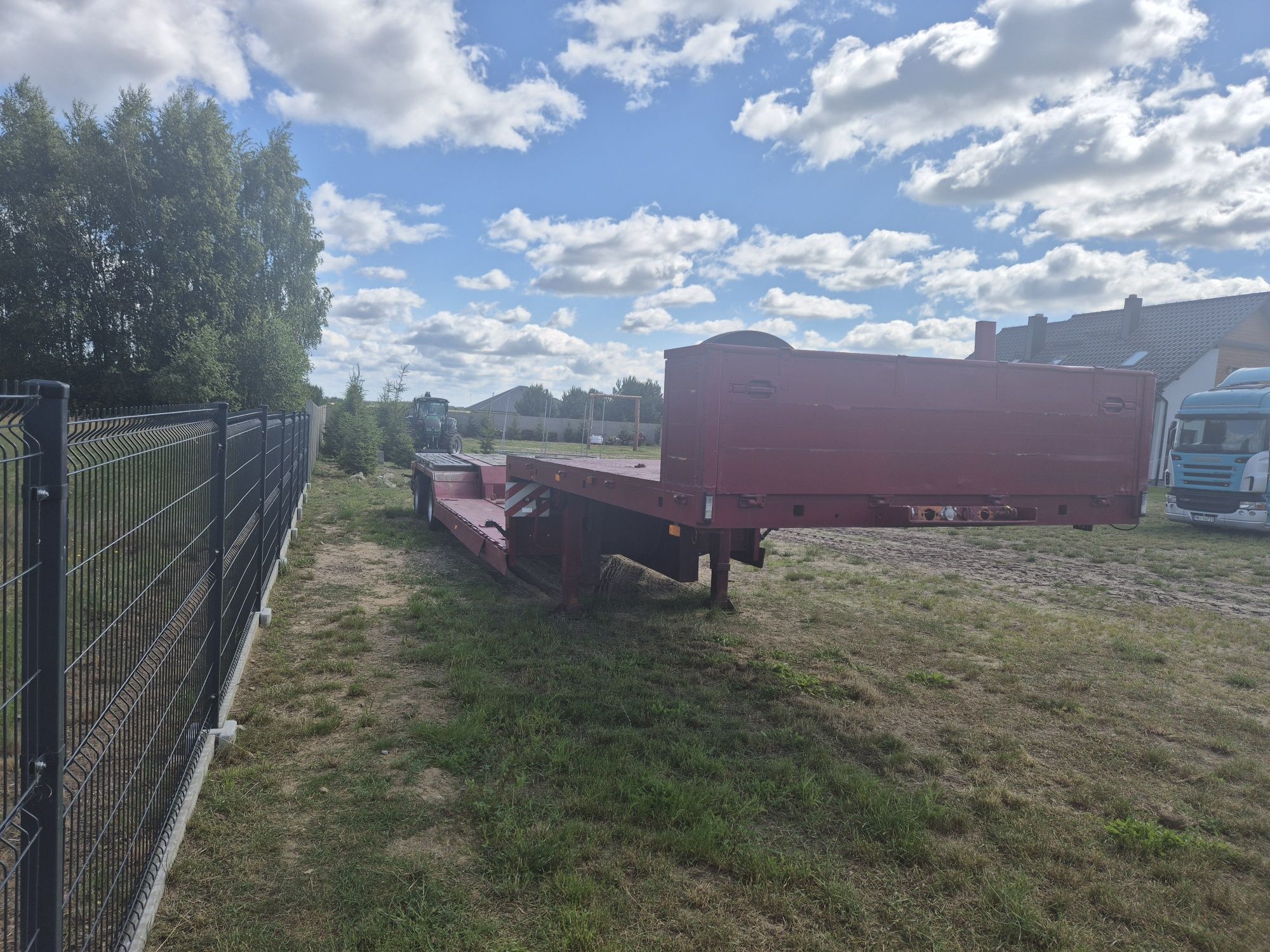 Naczepa niskopodwoziowa GENERAL TRAILERS