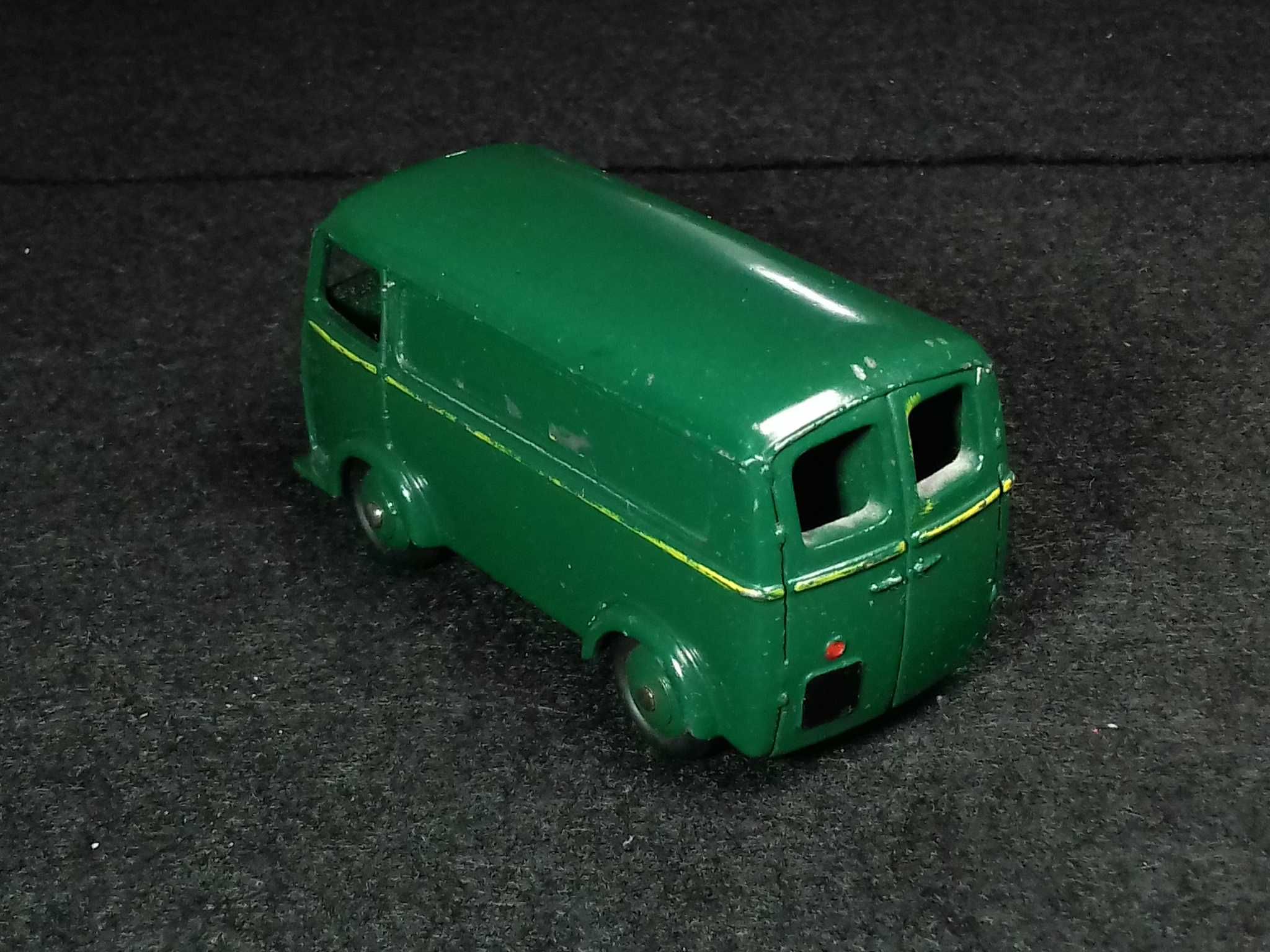 Dinky Toys #25B - Peugeot D.3.A. - 1950/60s by Meccano Ltd